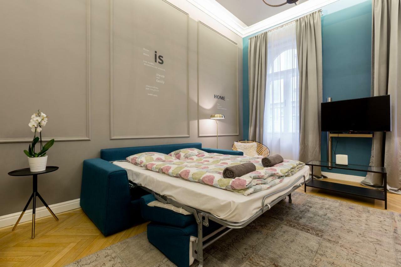 Luxury Twin 1-Bedroom In Kazinczy Street Budapest Exterior photo